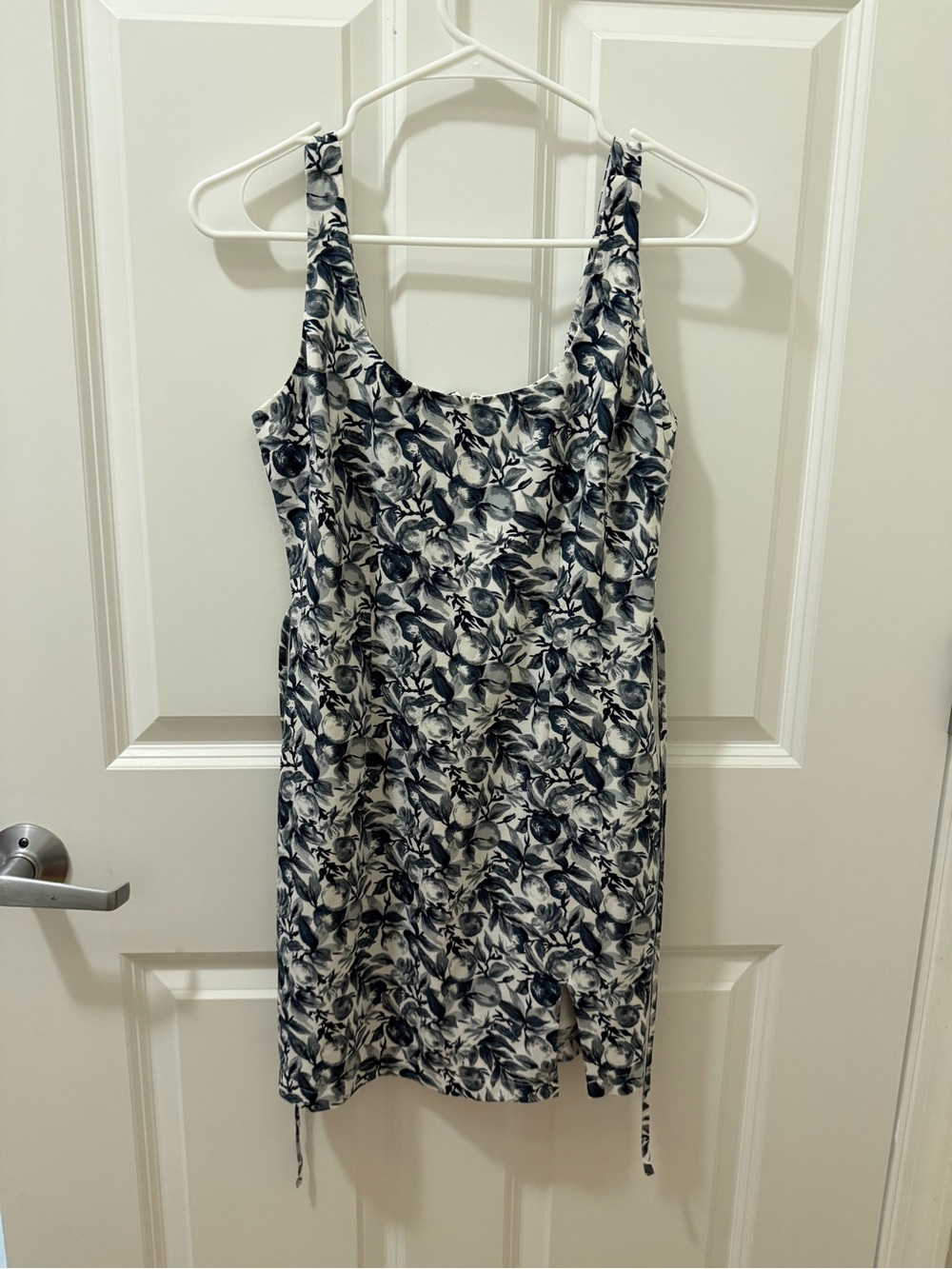 Abercrombie Floral Dress in Navy and White